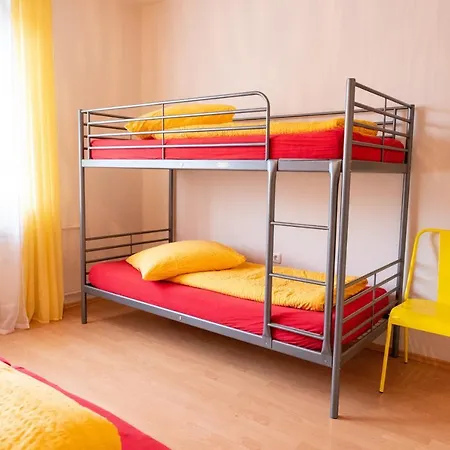 Appartement Art City-studio 2, Gross, Modern, Citynah, 3 Schlafzimmer, 2 Baeder, Kostenfreie Parkplaetze, 2 Sued-balkons, Herkulesblick *