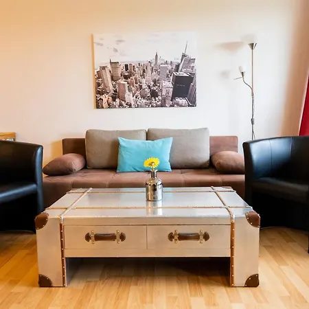 Art City-studio 2, Gross, Modern, Citynah, 3 Schlafzimmer, 2 Baeder, Kostenfreie Parkplaetze, 2 Sued-balkons, Herkulesblick 아파트 카셀