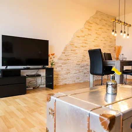 Art City-studio 2, Gross, Modern, Citynah, 3 Schlafzimmer, 2 Baeder, Kostenfreie Parkplaetze, 2 Sued-balkons, Herkulesblick Cassel