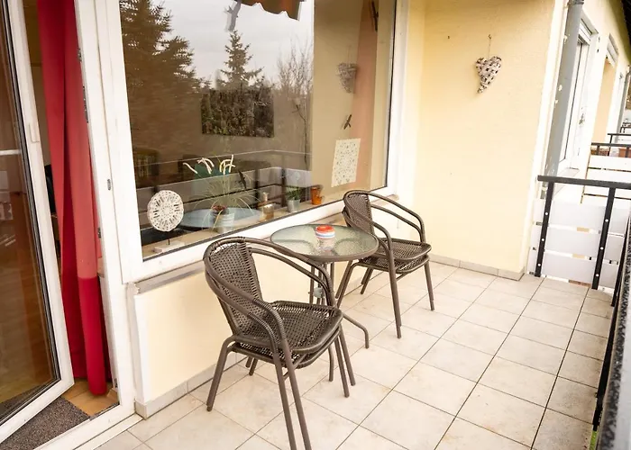 Art City-studio 2, Gross, Modern, Citynah, 3 Schlafzimmer, 2 Baeder, Kostenfreie Parkplaetze, 2 Sued-balkons, Herkulesblick דירה קאסל