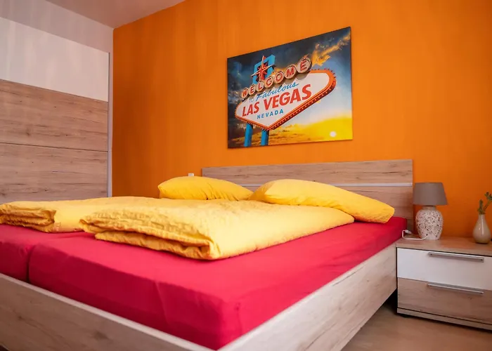 Art City-studio 2, Gross, Modern, Citynah, 3 Schlafzimmer, 2 Baeder, Kostenfreie Parkplaetze, 2 Sued-balkons, Herkulesblick דירה קאסל